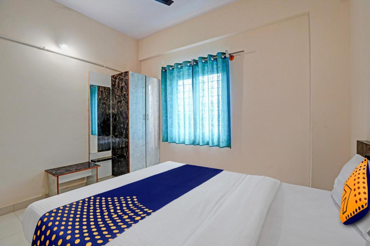 Oyo Hotel C P Residency Mysore Exterior photo