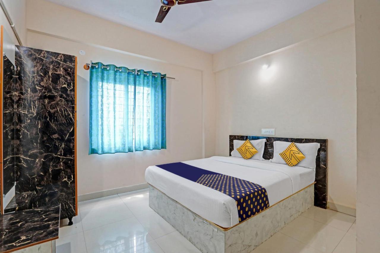 Oyo Hotel C P Residency Mysore Exterior photo